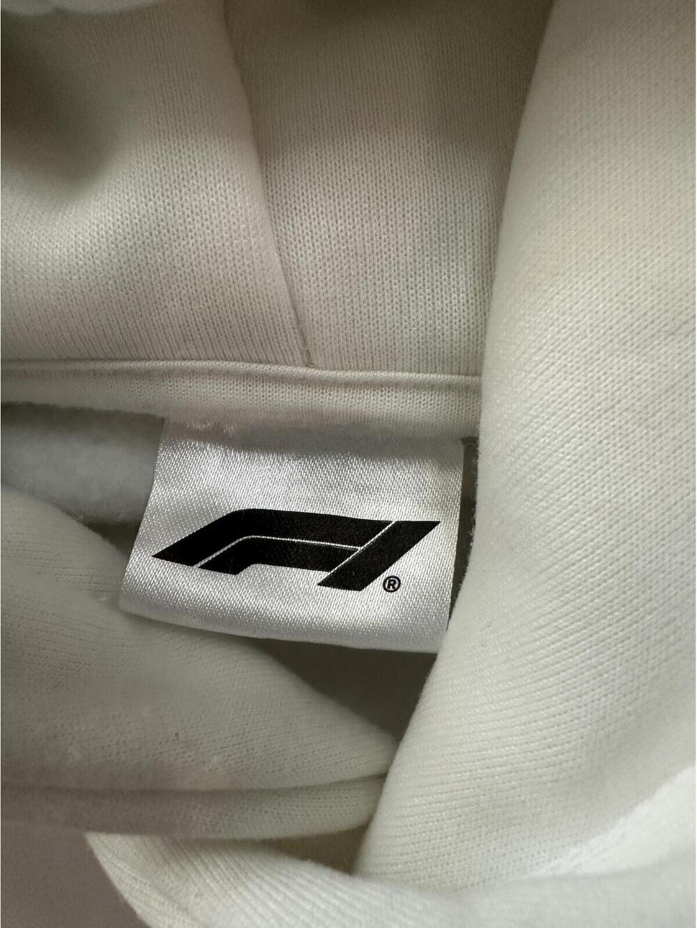 Official authentic F1 racing hoodie size medium cream white - Picture 3 of 5